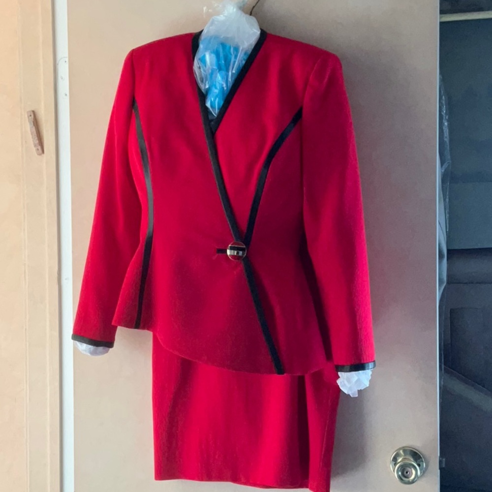 PSI Couture Gorgeous Red with Black Leather Blazer and Skirt Suit, Size 6